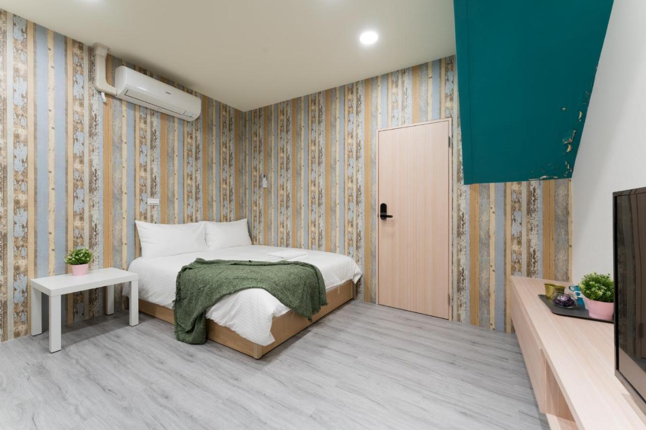 Reise Guesthouse 喜遊旅宿 ゲストハウス 旅マニア Тайнан Екстериор снимка
