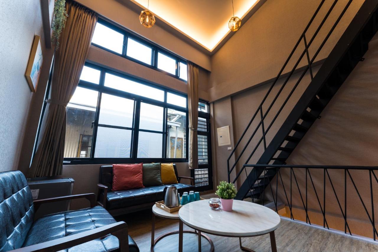 Reise Guesthouse 喜遊旅宿 ゲストハウス 旅マニア Тайнан Екстериор снимка